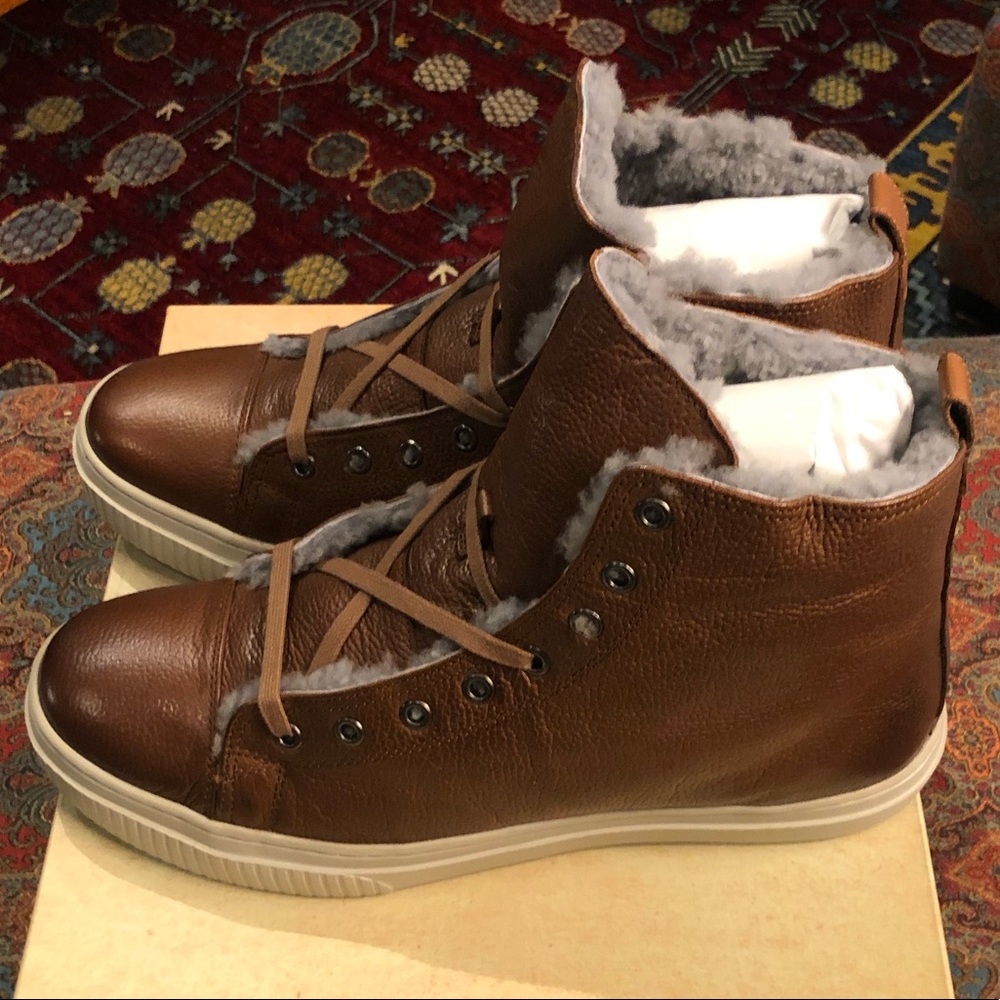 Johnston & Murphy: Toliver Tan Shearling Lined High Tops